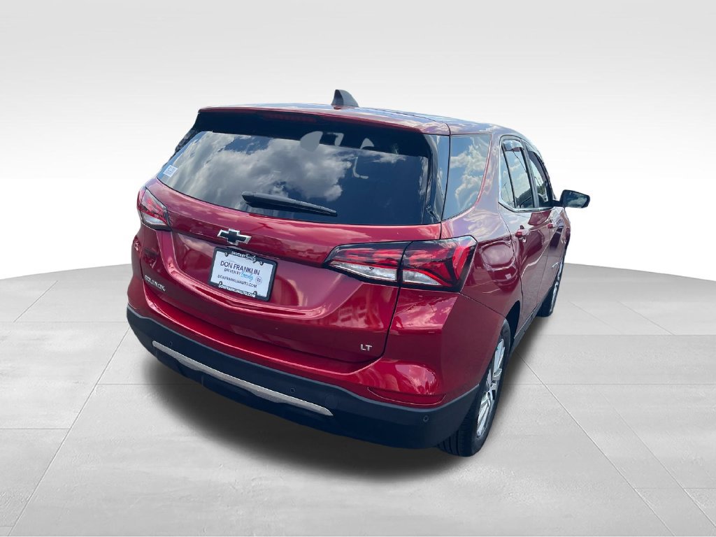 Used 2024 Chevrolet Equinox LT w/ LPO, Floor Liner Package FWD image 5