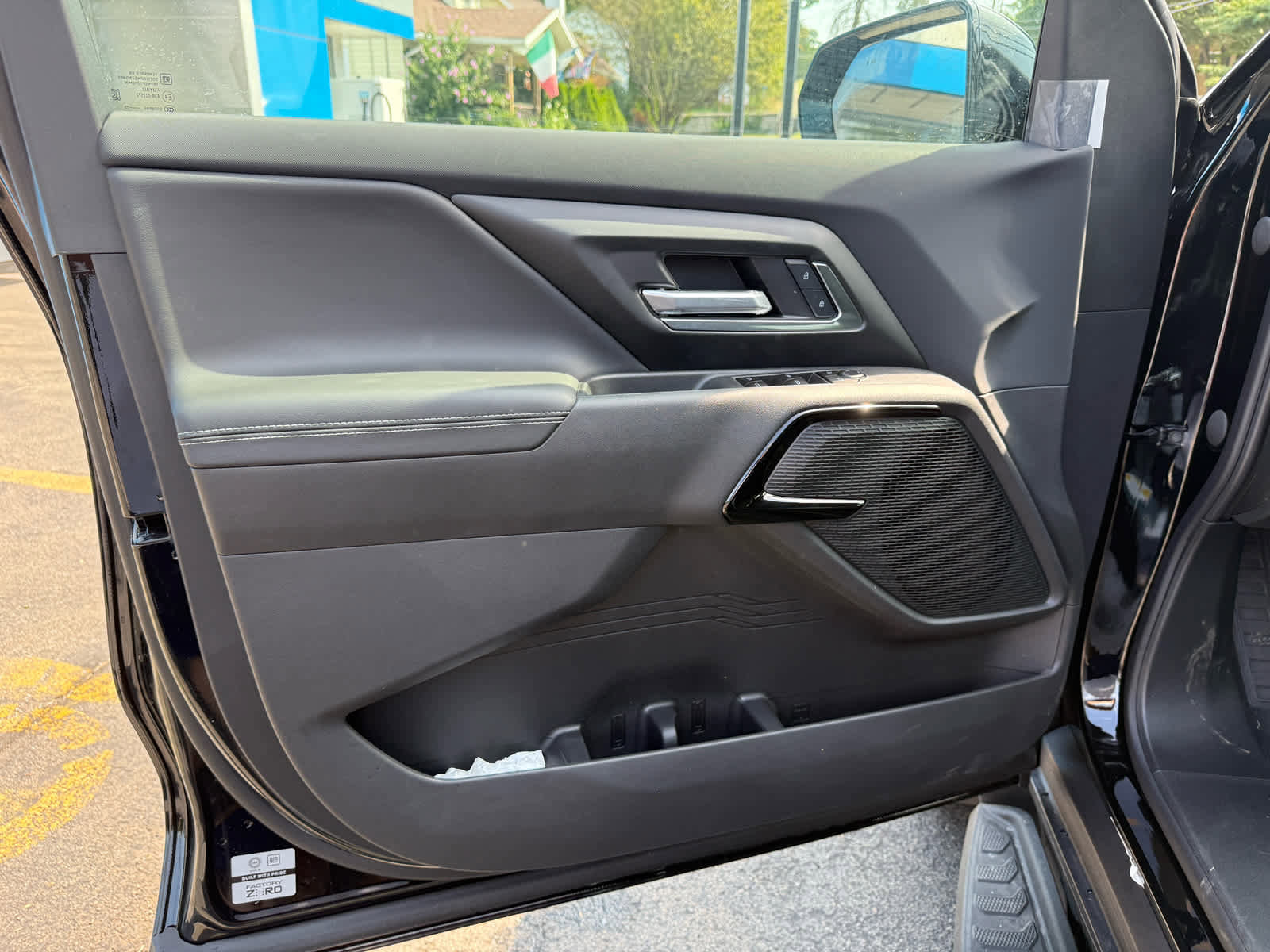 New 2026 Chevrolet Silverado EV LT image 7