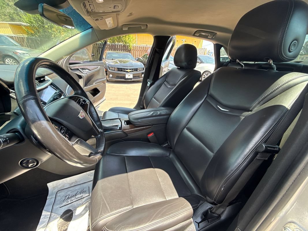 Used 2019 Cadillac XTS Luxury FWD image 16