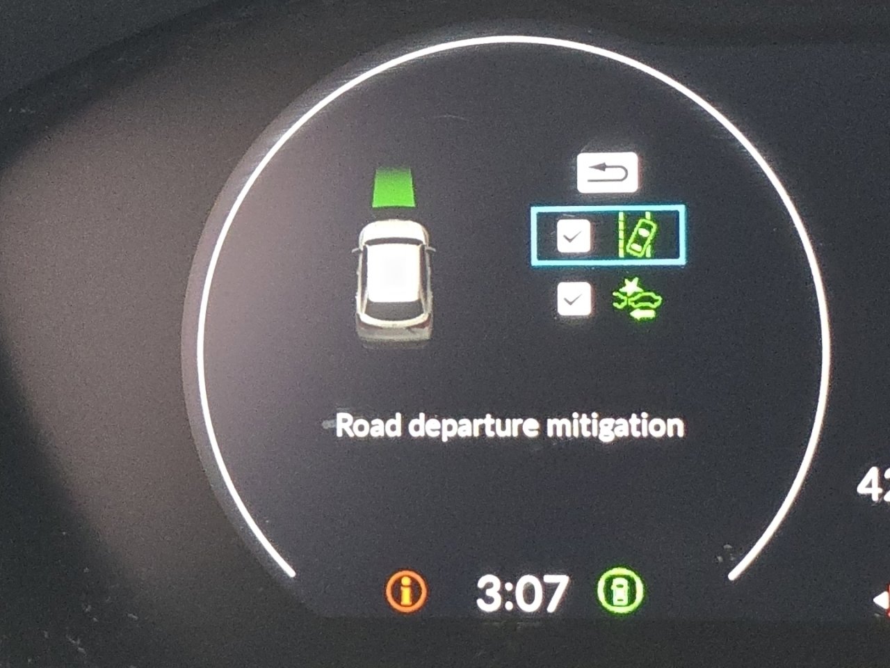 Certified 2025 Honda HR-V LX image 30