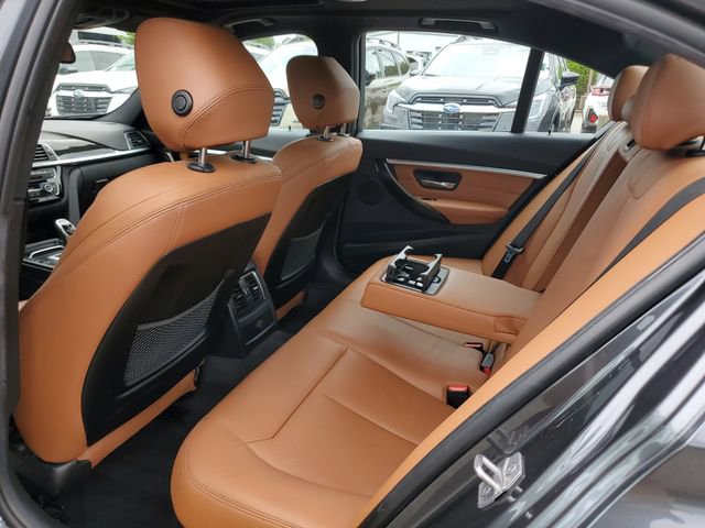 Used 2017 BMW 330i Sedan RWD image 12