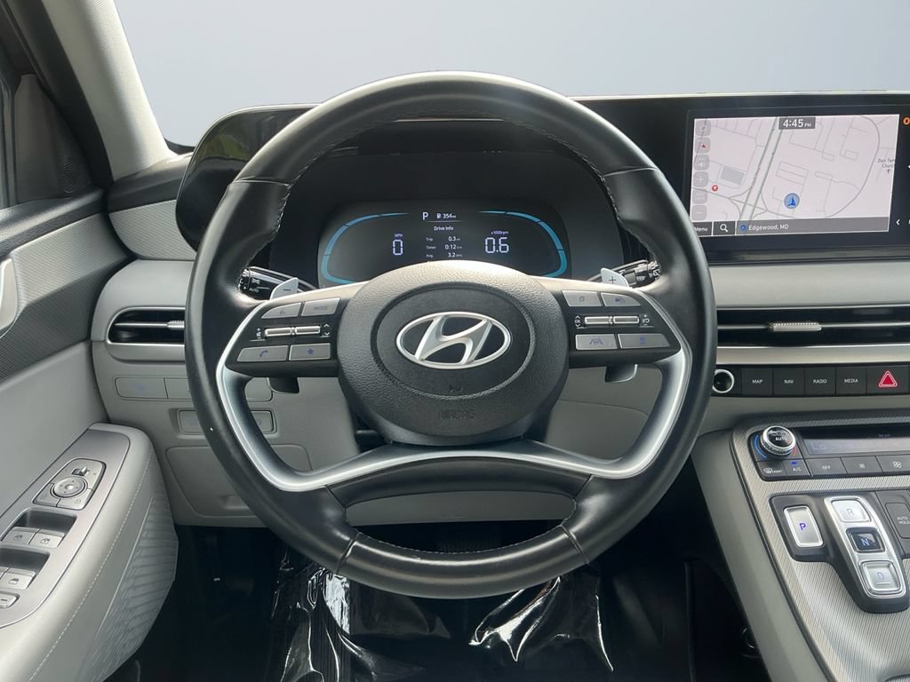 Used 2024 Hyundai Palisade SEL FWD image 13