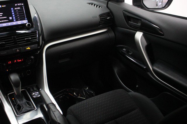 Used 2023 Mitsubishi Eclipse Cross LE image 26