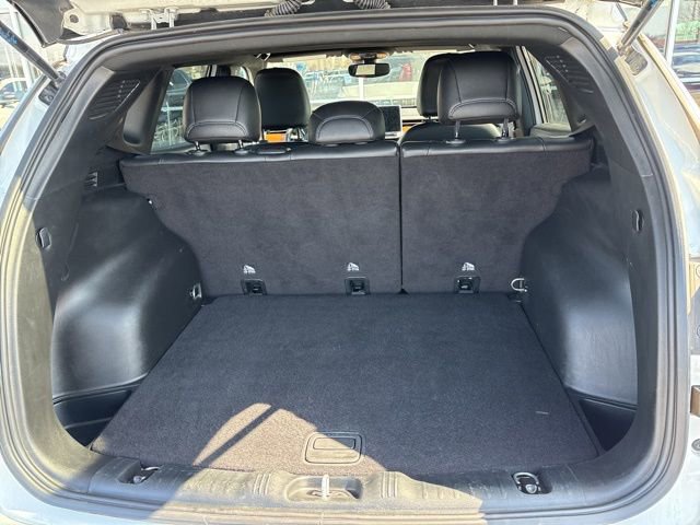 Used 2024 Jeep Compass Limited image 12