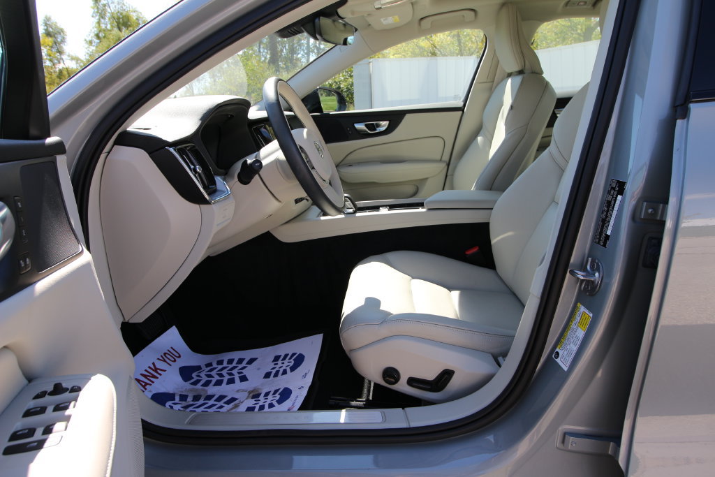 Used 2024 Volvo S60 B5 Core w/ Climate Package AWD/4WD image 13