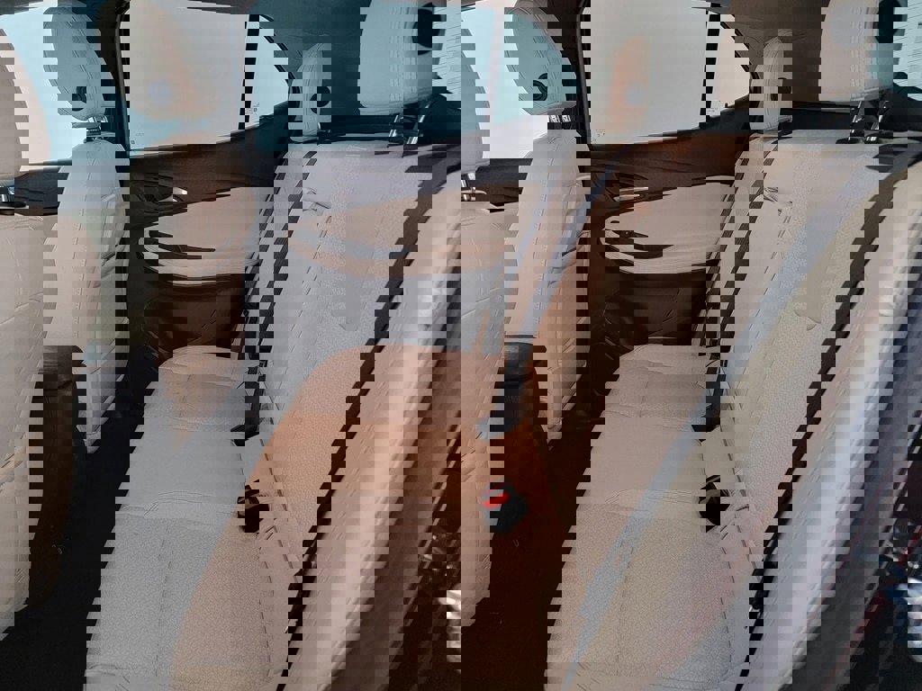 Used 2021 Buick Encore GX Select image 13