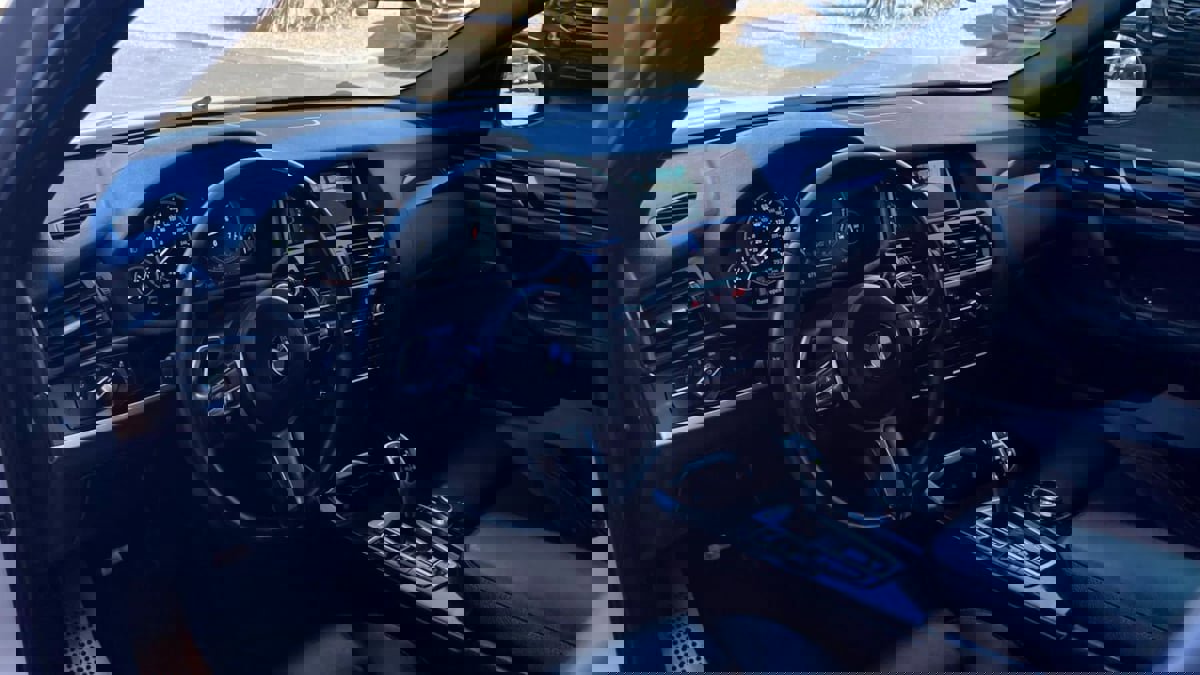 Used 2018 BMW X4 M40i image 41