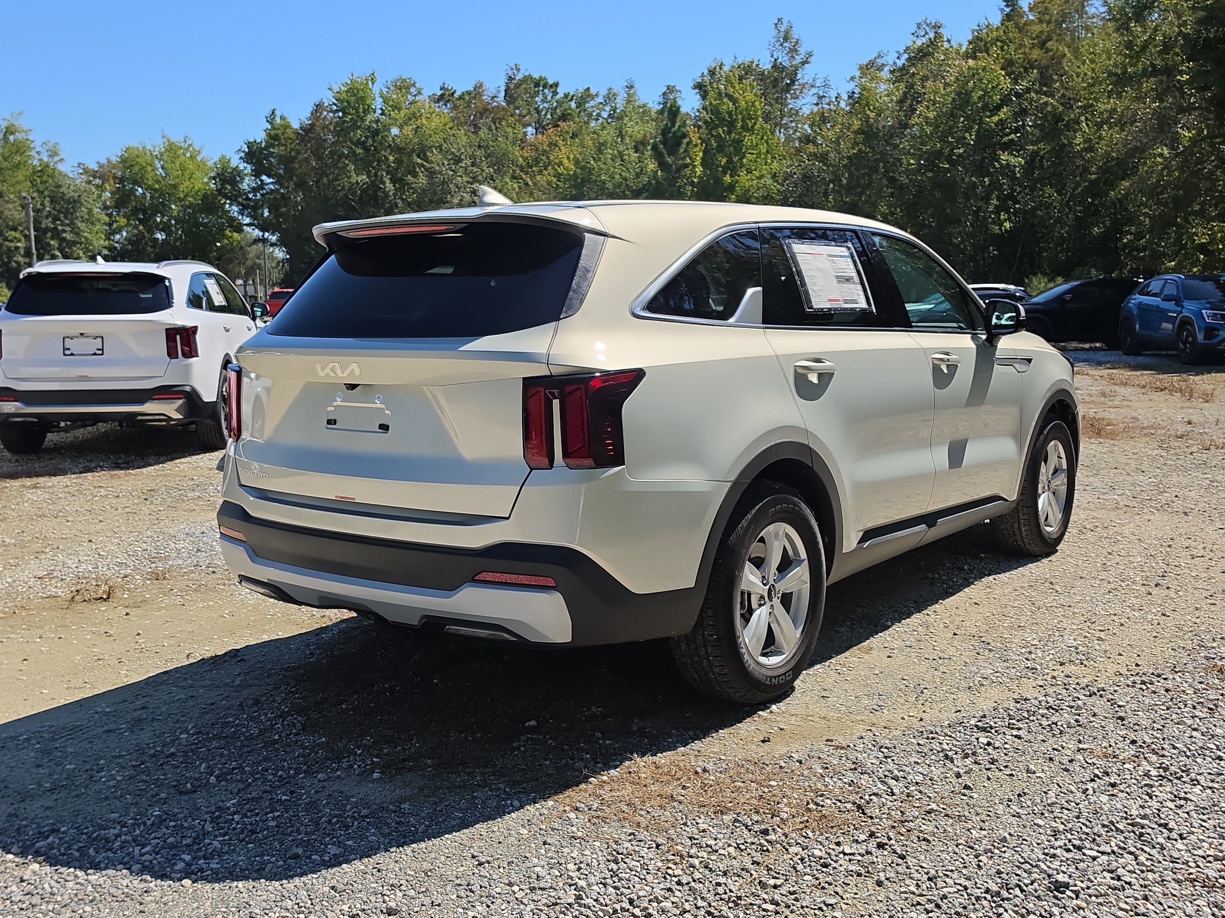 New 2026 Kia Sorento LX FWD image 8
