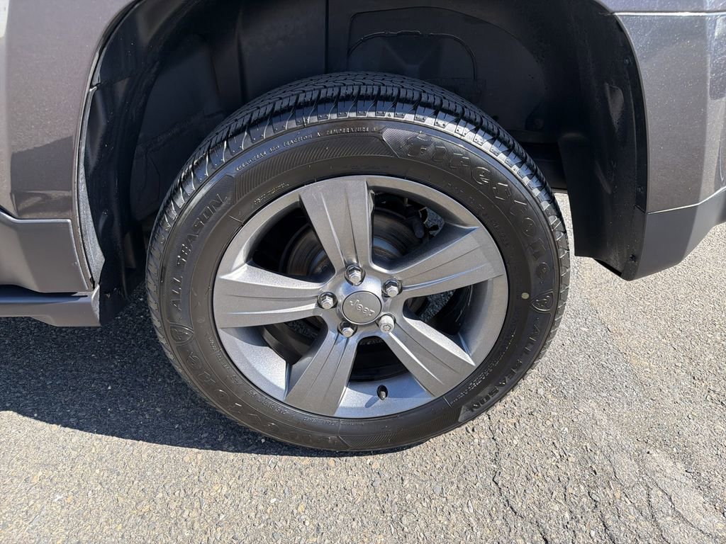 Used 2015 Jeep Patriot High Altitude image 29