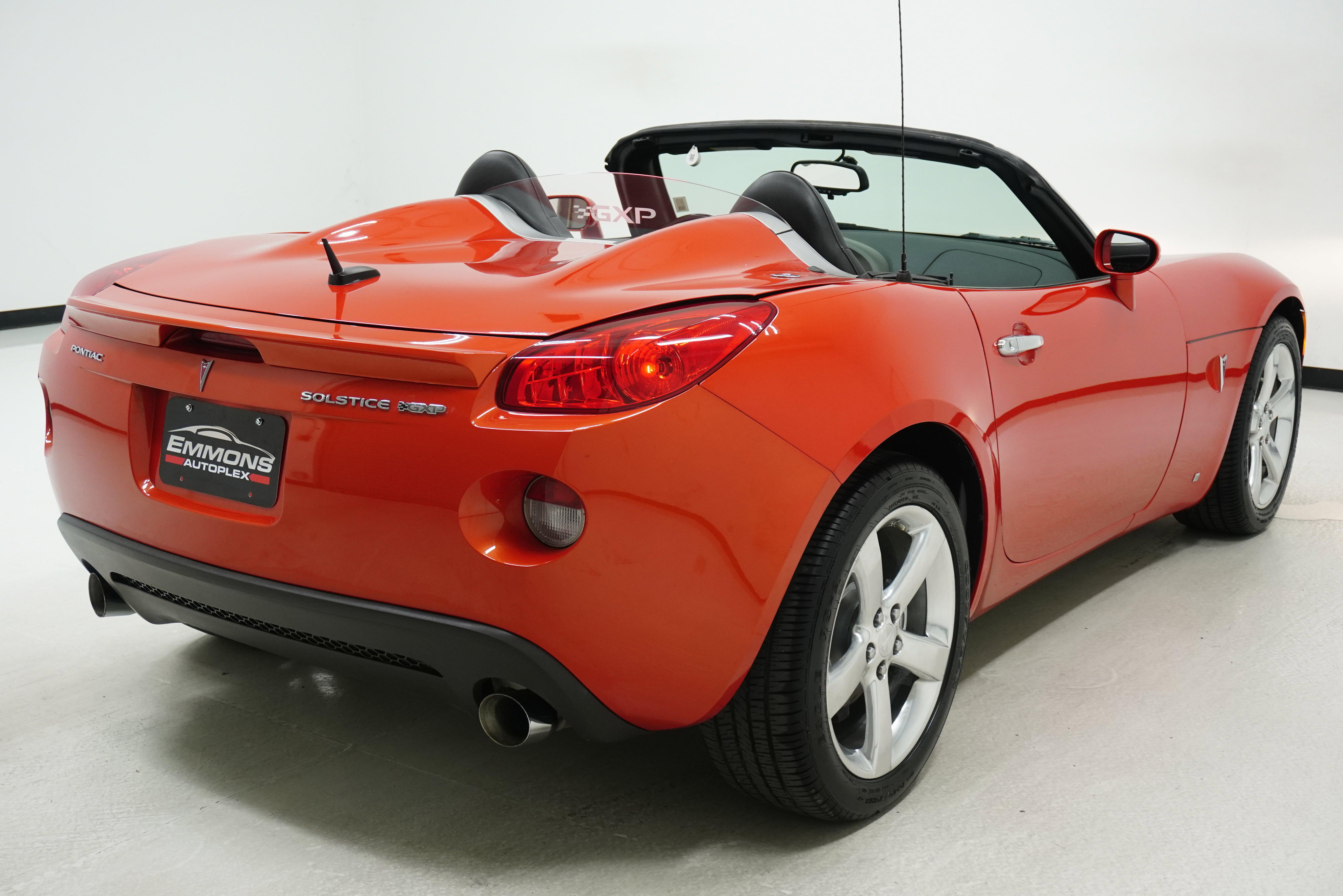 Used 2008 Pontiac Solstice GXP w/ Premium Package image 9