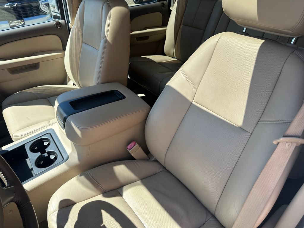 Used 2012 Chevrolet Silverado 3500 LTZ w/ LTZ Plus Package AWD/4WD image 20