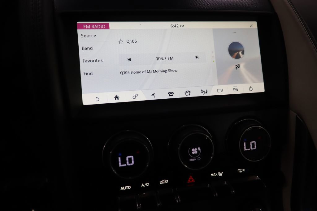 Used 2020 Jaguar F-TYPE image 24