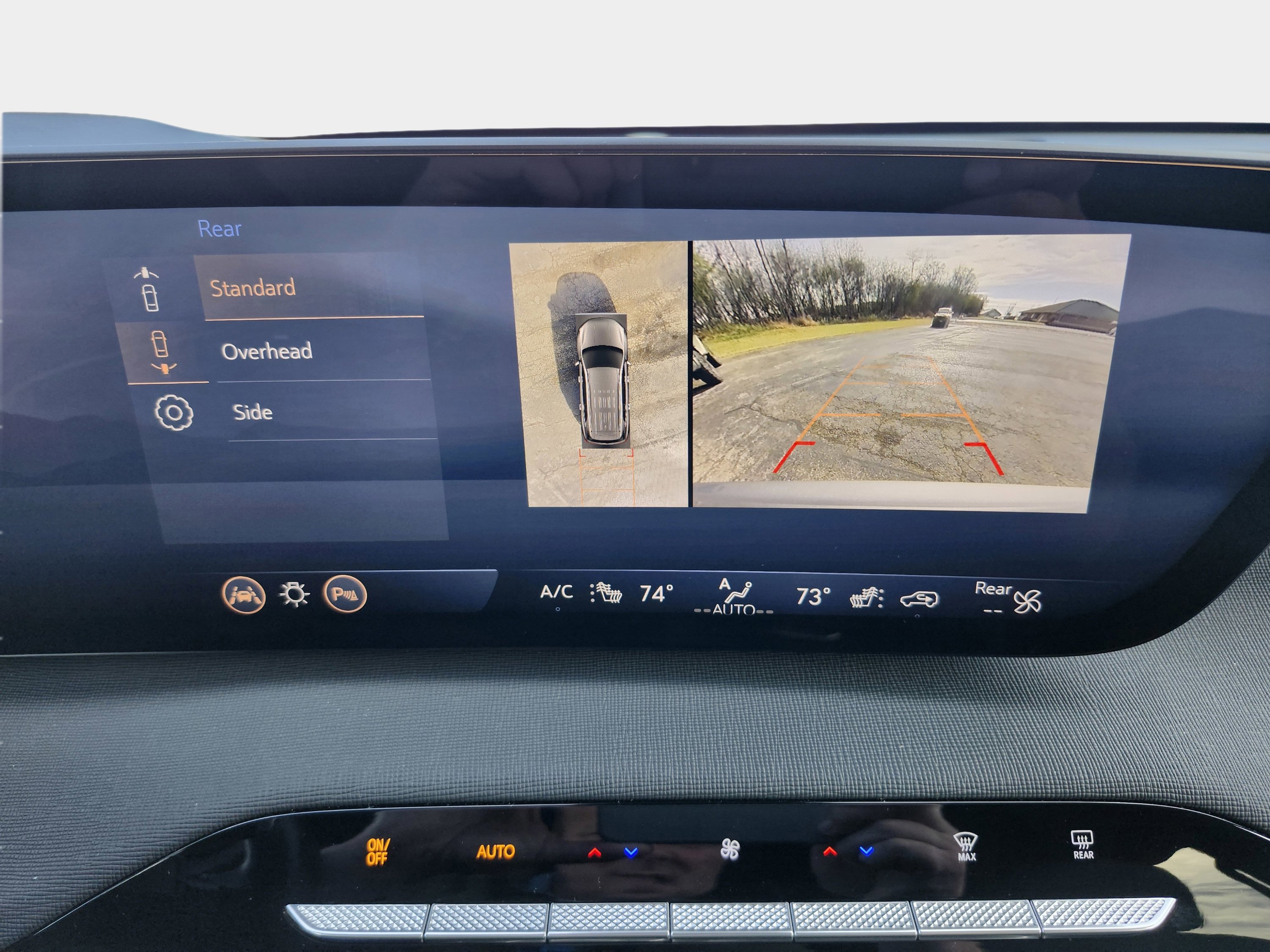 Used 2025 Buick Enclave Preferred image 23