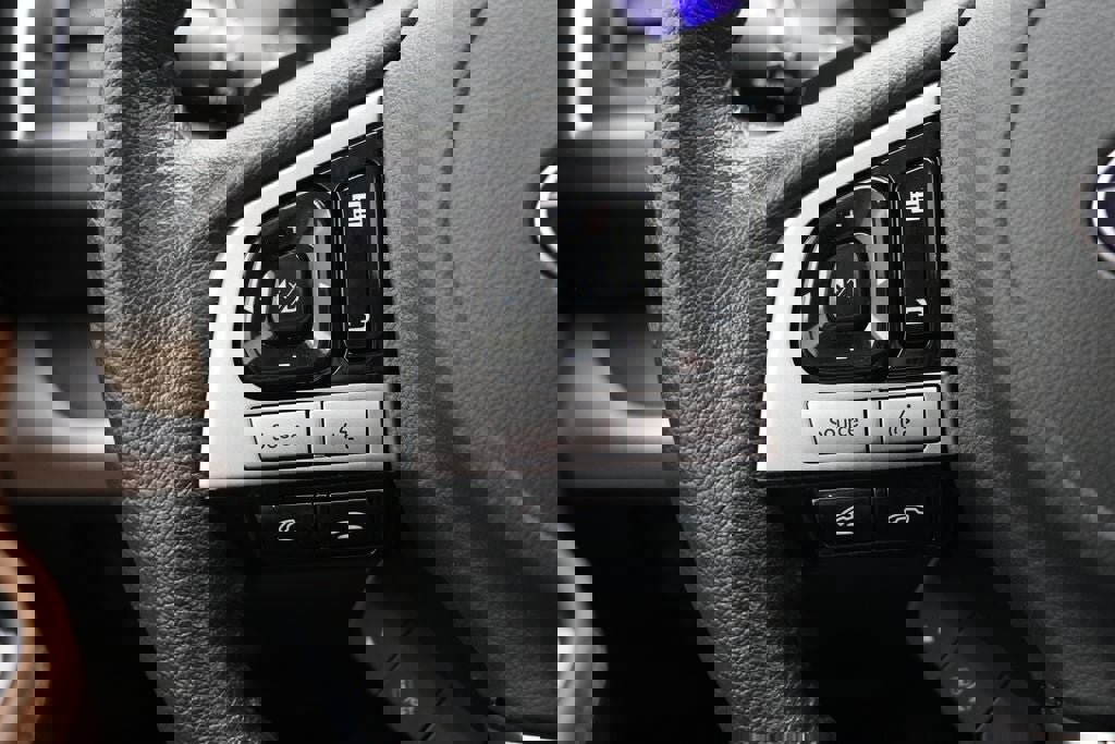 Used 2017 Subaru Outback 2.5i Touring w/ Popular Package #5A image 22