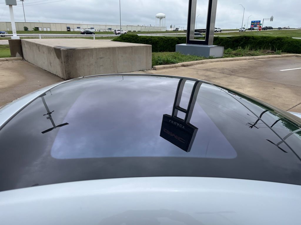 Used 2018 Mercedes-Benz SL 550 image 10