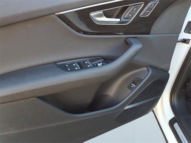 Used 2022 Audi Q7 3.0T Premium Plus image 17
