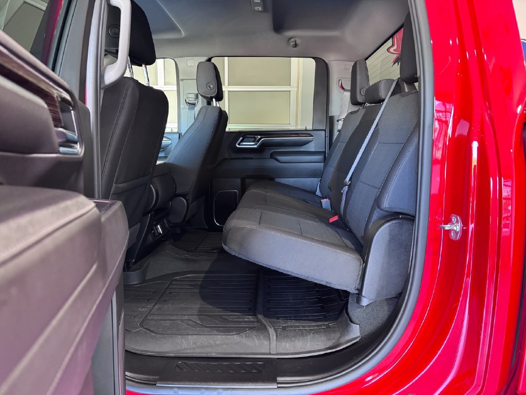 Certified 2025 GMC Sierra 2500 SLE w/ SLE Value Package; AWD/4WD image 13