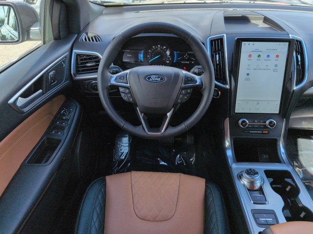 Used 2024 Ford Edge Titanium w/ Titanium Elite Package AWD/4WD image 16