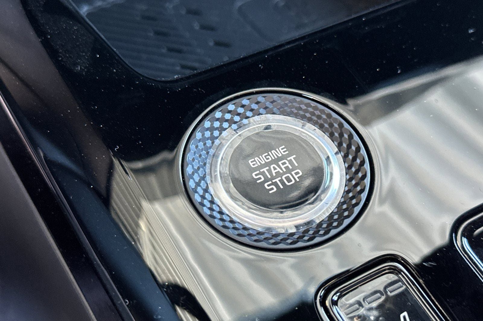 New 2026 Kia Niro FWD image 23
