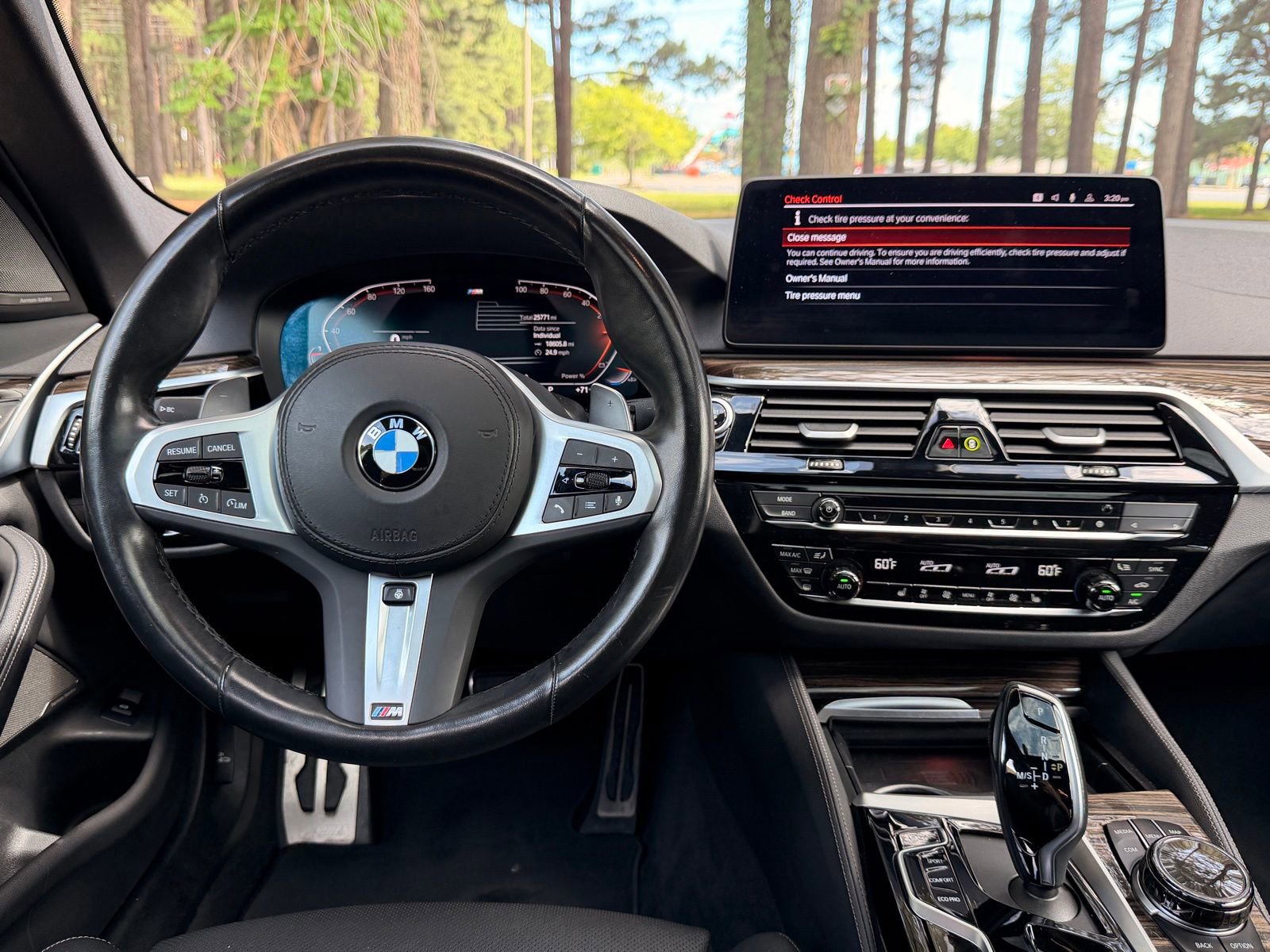 Certified 2023 BMW 540i w/ Executive Package RWD image 3