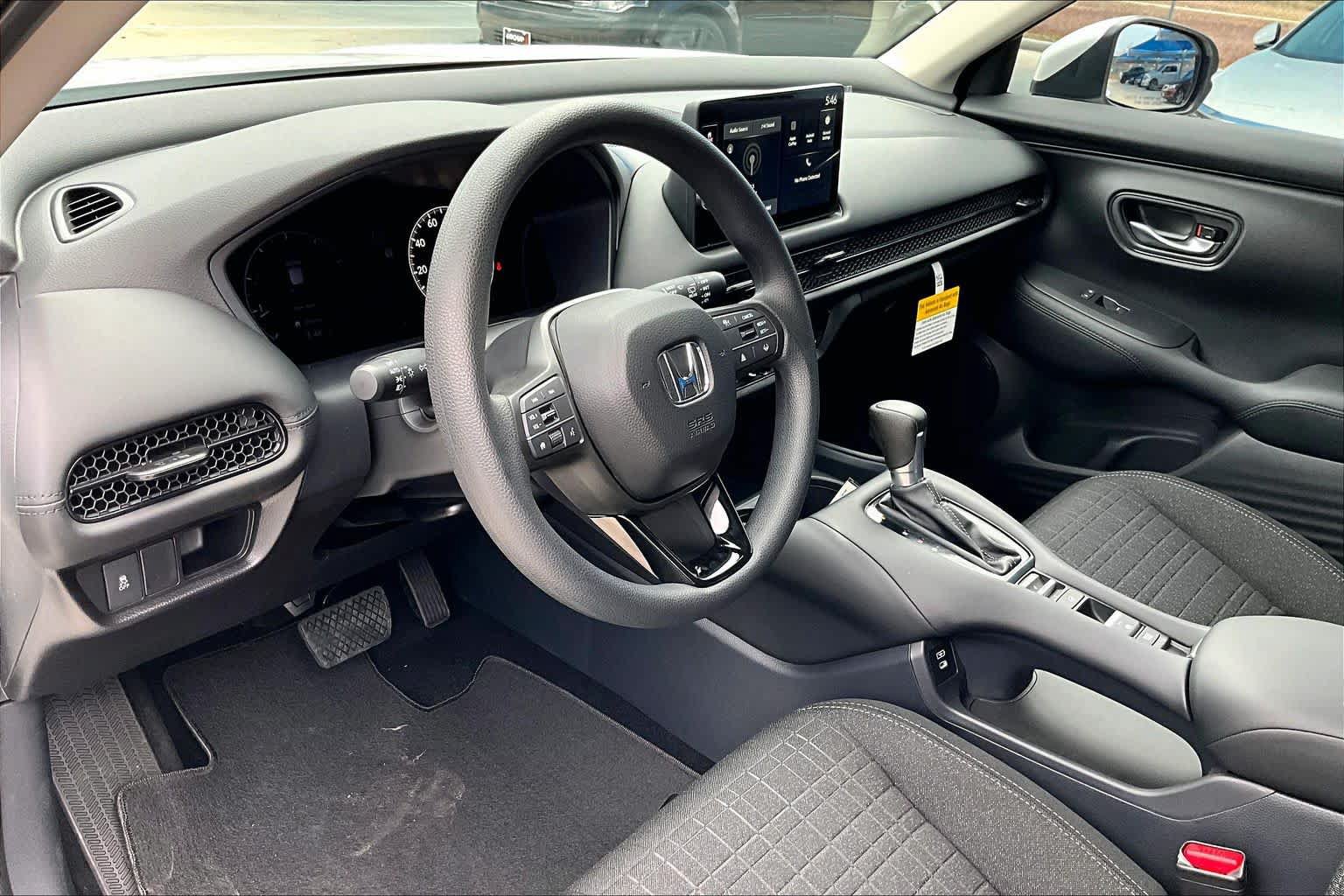 New 2026 Honda HR-V LX image 8