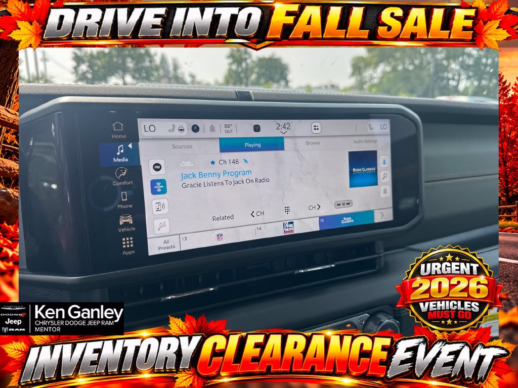 New 2026 Jeep Gladiator Mojave w/ Safety Group AWD/4WD image 15