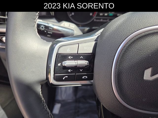 Used 2023 Kia Sorento S FWD image 27