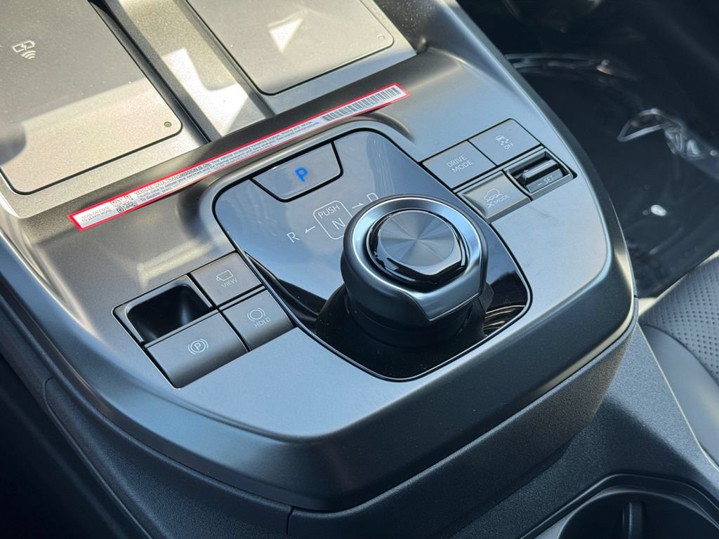New 2026 Subaru Solterra AWD/4WD image 26