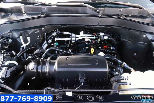 Certified 2021 Ford Explorer XLT w/ Equipment Group 202A image 32
