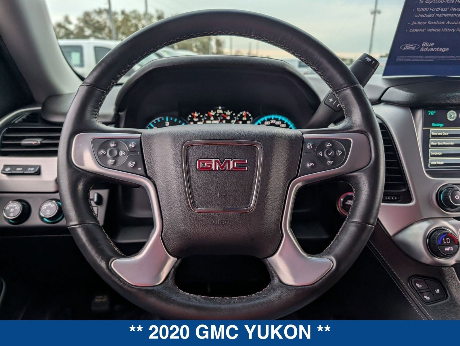 Used 2020 GMC Yukon SLT w/ Graphite Performance Edition image 25
