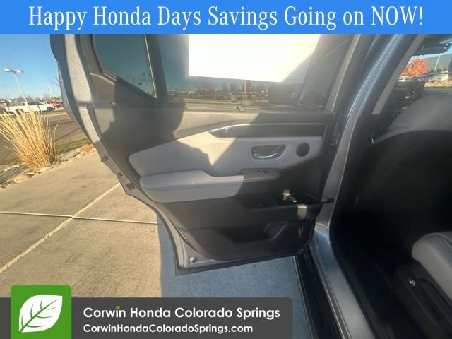 New 2025 Honda Pilot Touring image 20