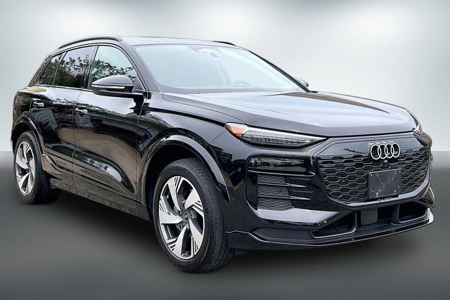 Certified 2025 Audi Q6 e-tron Premium Plus w/ Premium Plus