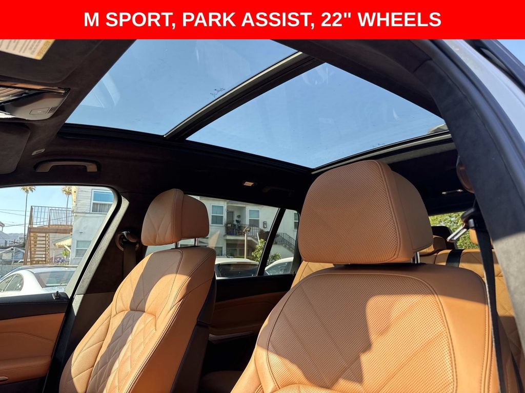 Used 2023 BMW X7 xDrive40i w/ M Sport Package AWD/4WD image 19