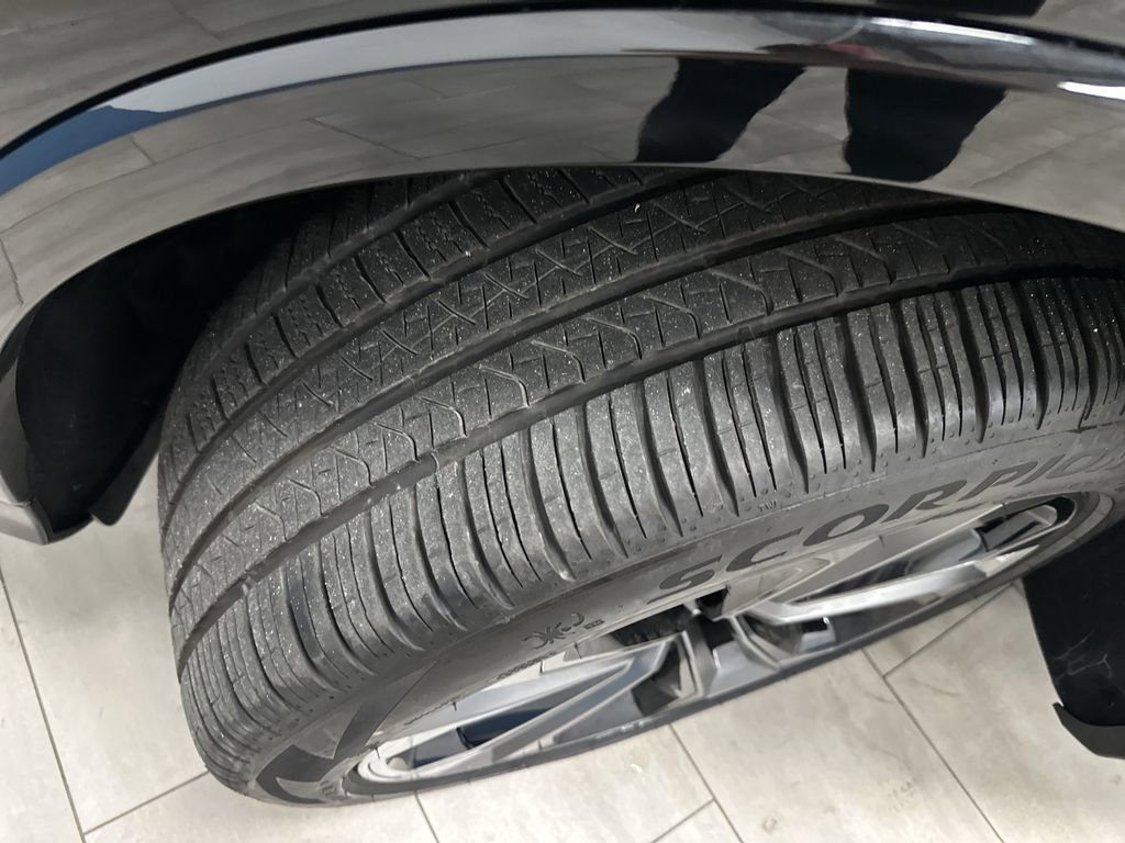 Used 2025 Audi Q7 3.0T Premium Plus image 41