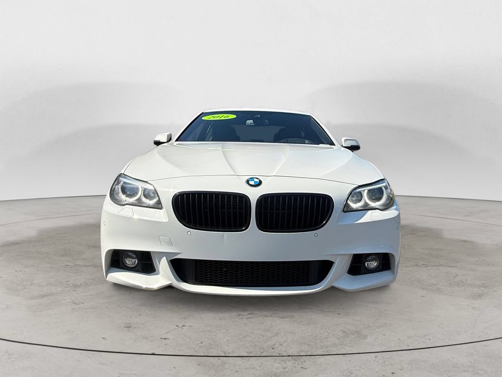 Used 2016 BMW 550i xDrive Sedan AWD/4WD image 8