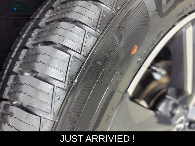 Used 2026 Nissan Rogue SL AWD/4WD image 11