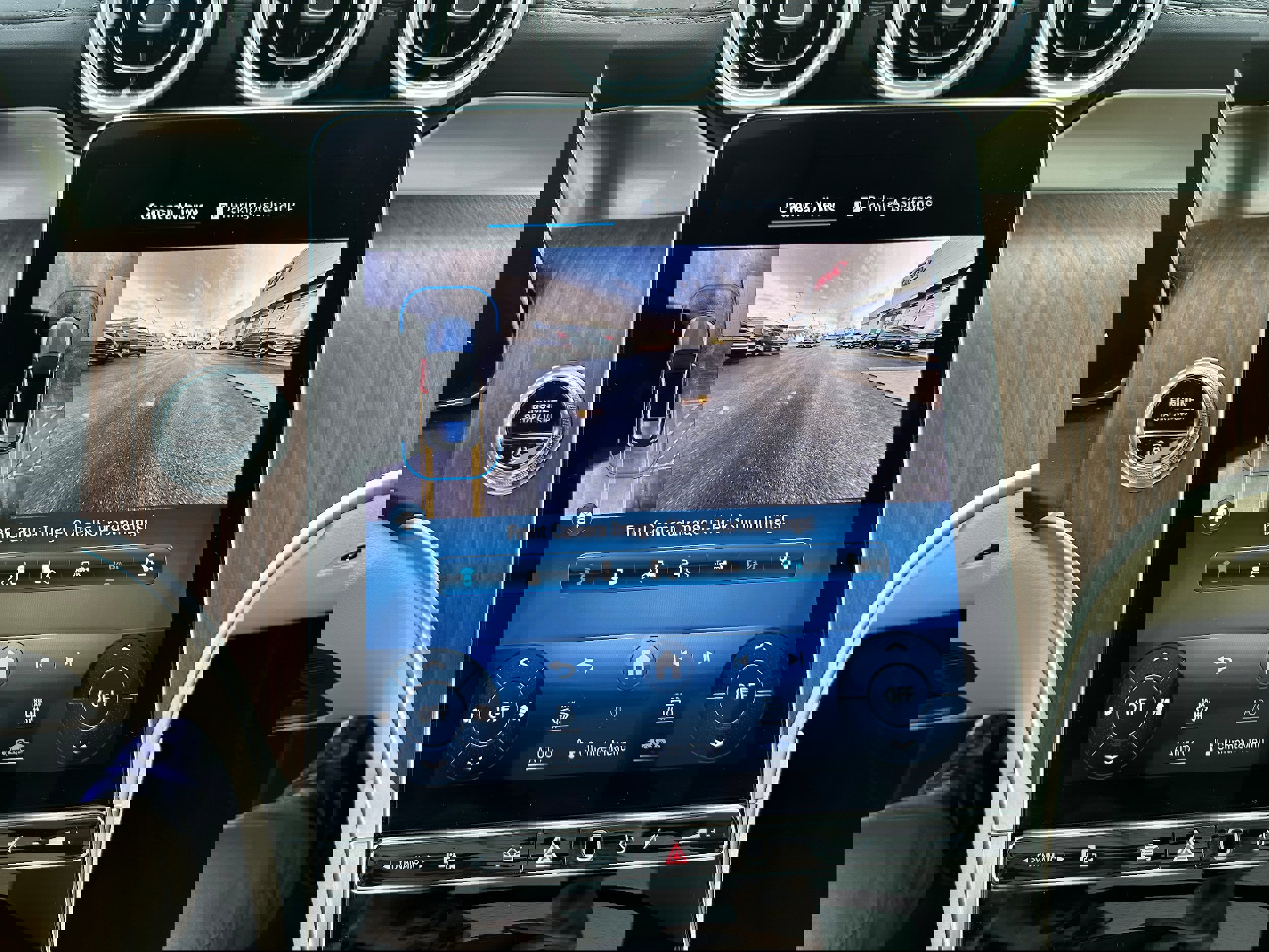 Used 2023 Mercedes-Benz GLC 300 4MATIC image 39