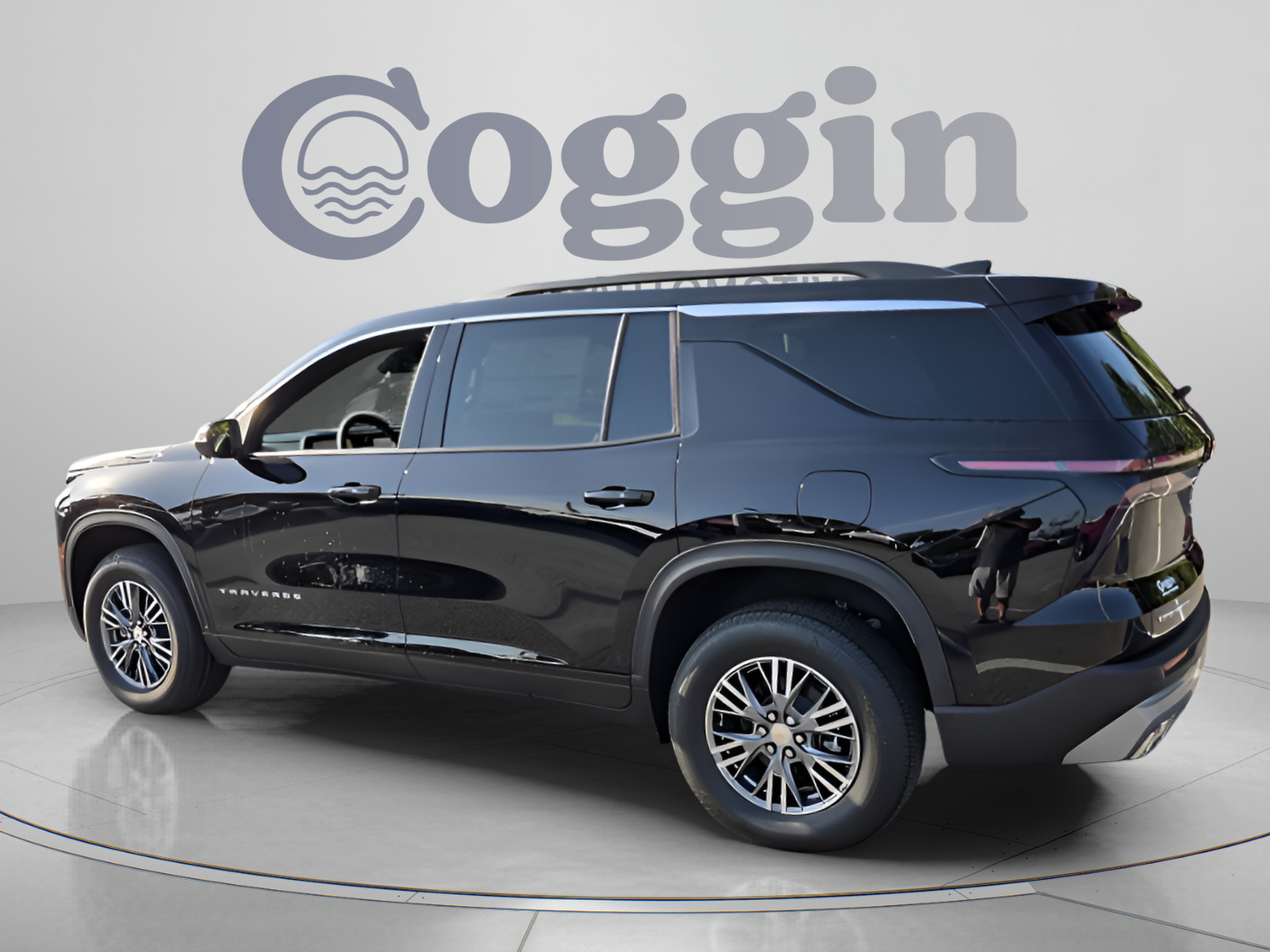 New 2026 Chevrolet Traverse LT w/ Driver Confidence Package FWD image 3