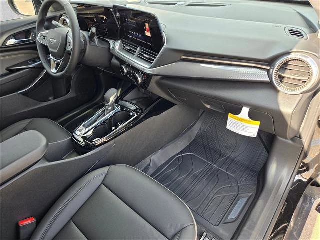 New 2026 Chevrolet Trax ACTIV w/ Sunroof Package image 17