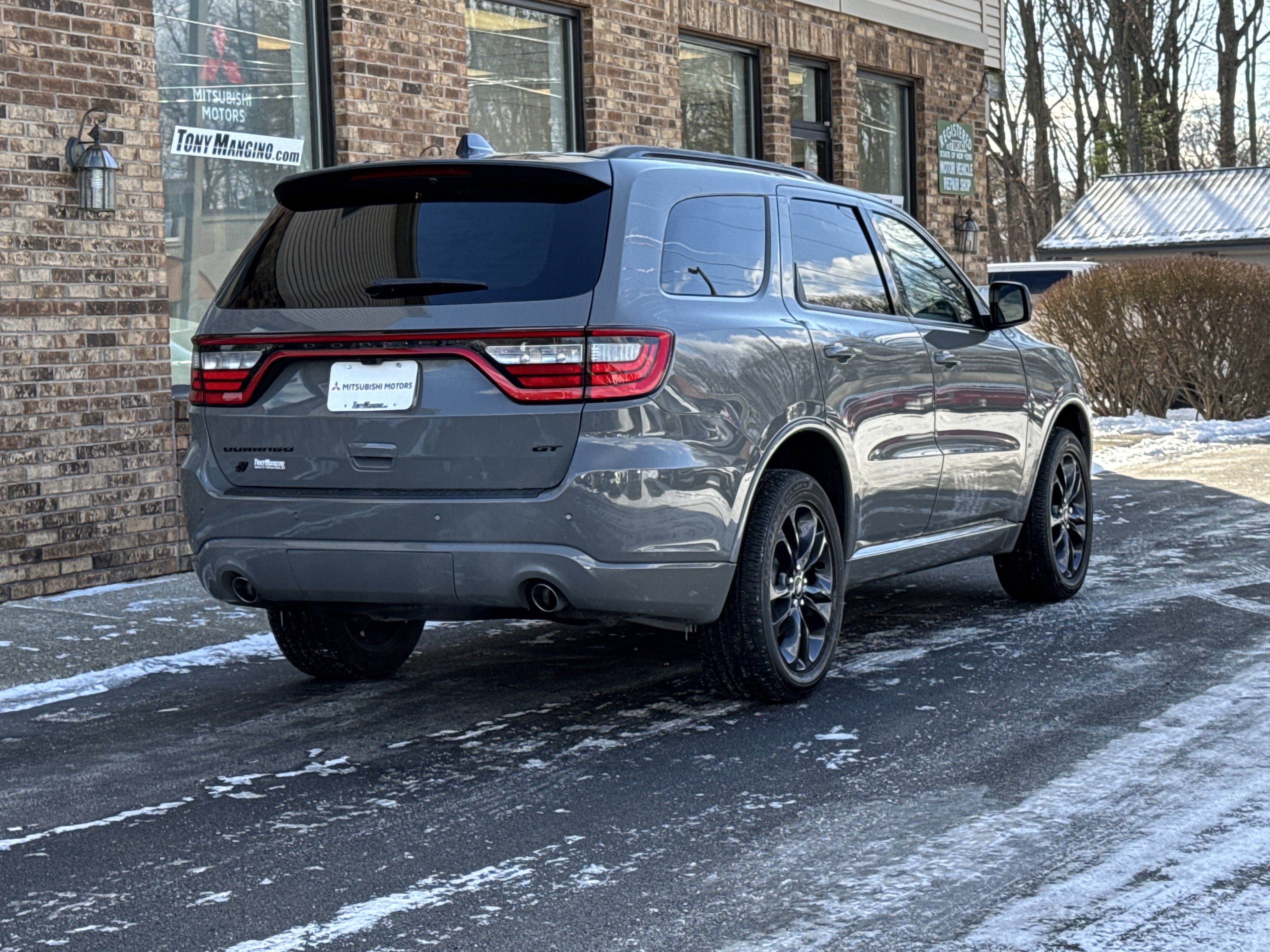 Used 2025 Dodge Durango GT w/ Blacktop Package image 5