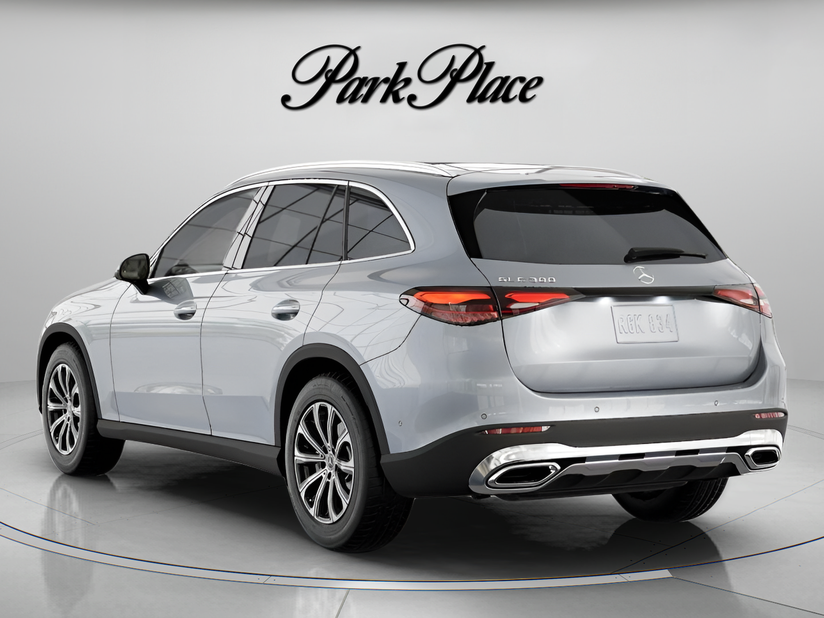 Used 2026 Mercedes-Benz GLC 300 4MATIC image 14