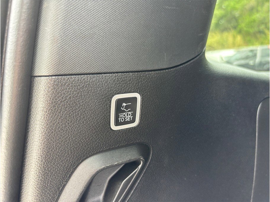 Used 2024 Jeep Wagoneer Series II w/ Flexible Seating Group image 51