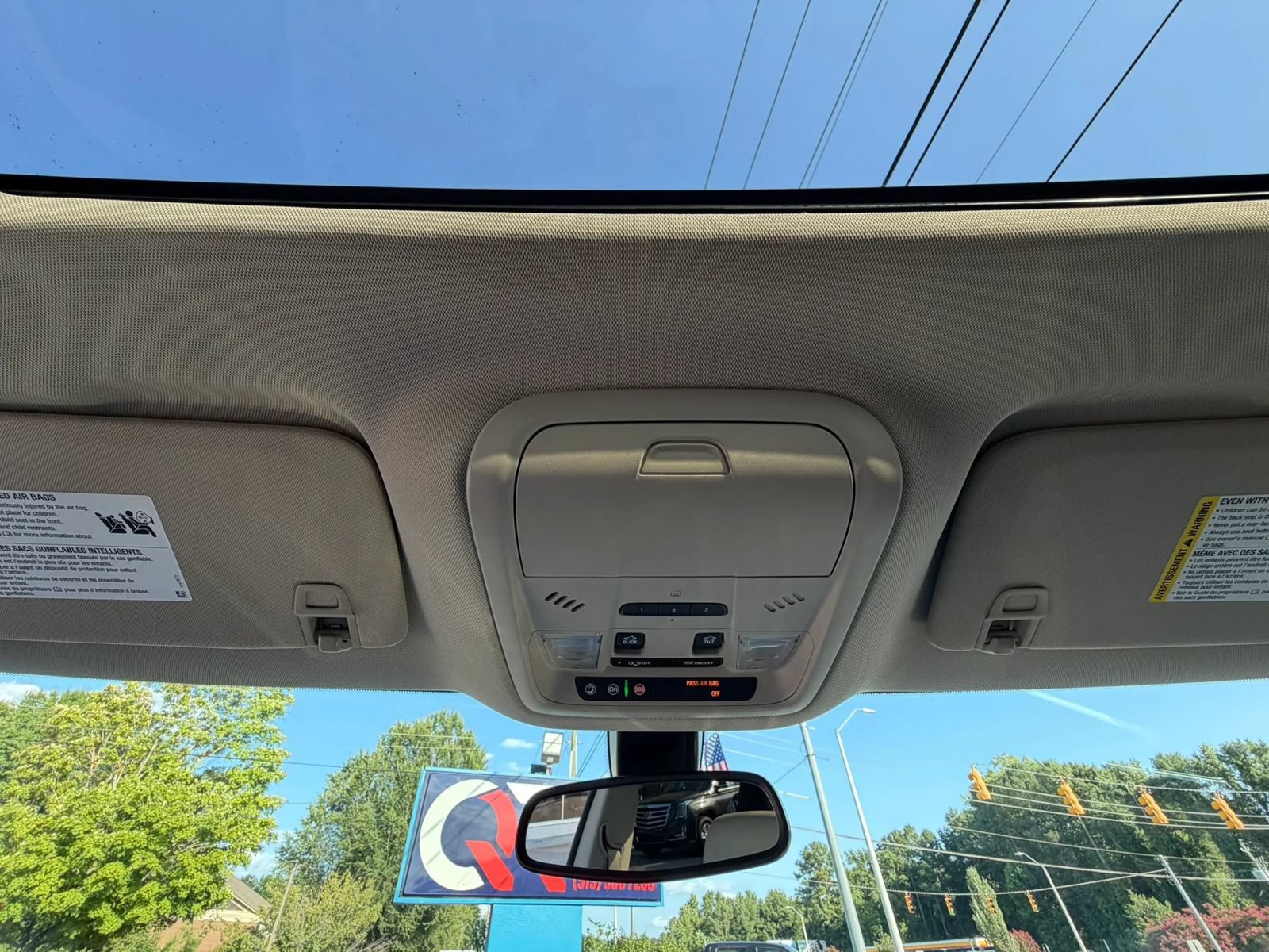 Used 2019 Buick Enclave Essence FWD image 20