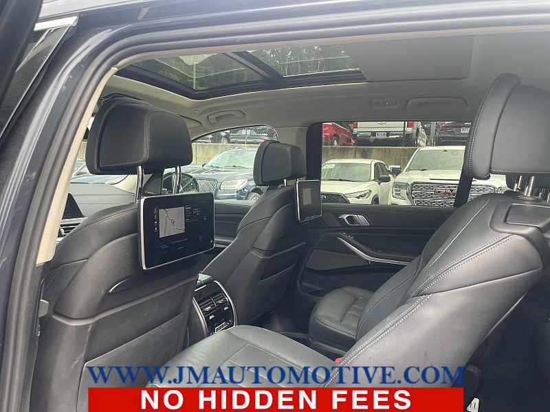 Used 2019 BMW X7 xDrive40i w/ Premium Package AWD/4WD image 3