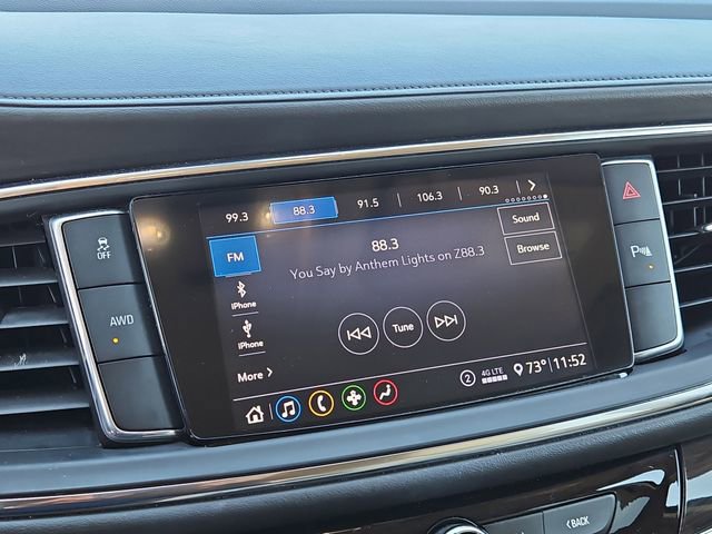 Used 2021 Buick Enclave Essence image 26