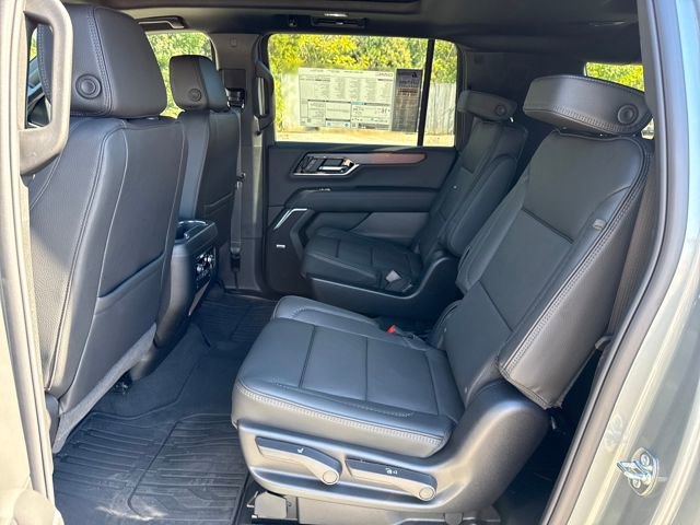 New 2026 GMC Yukon XL Denali w/ Sun & Power Step Package image 25