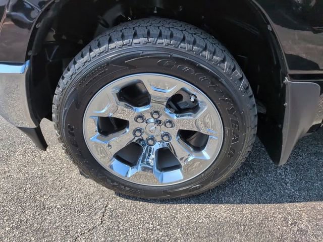 Used 2022 RAM 1500 Big Horn AWD/4WD image 8