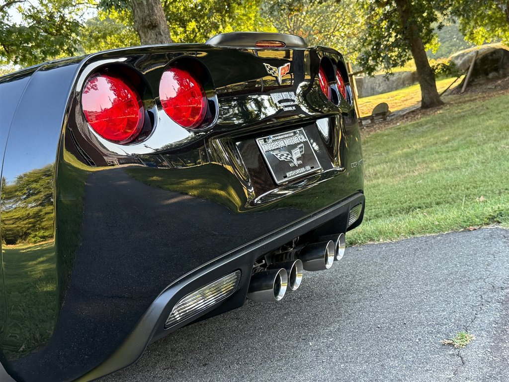 Used 2010 Chevrolet Corvette Grand Sport w/ Preferred Equipment Group RWD image 26