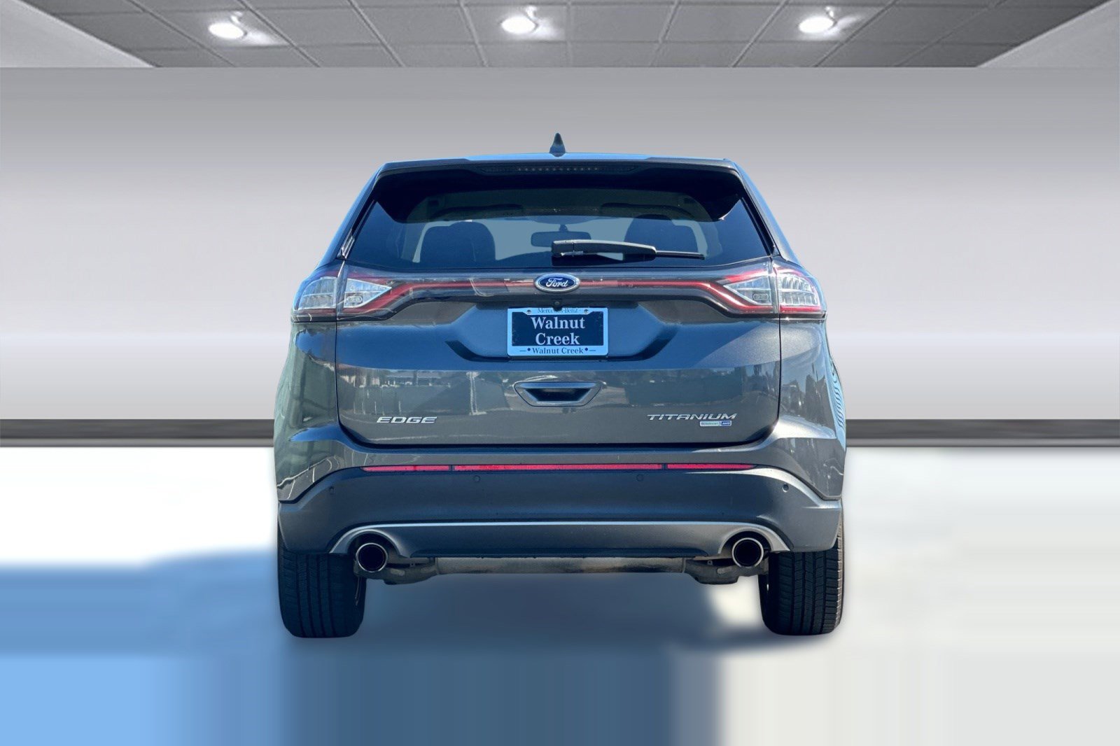 Used 2018 Ford Edge Titanium image 9