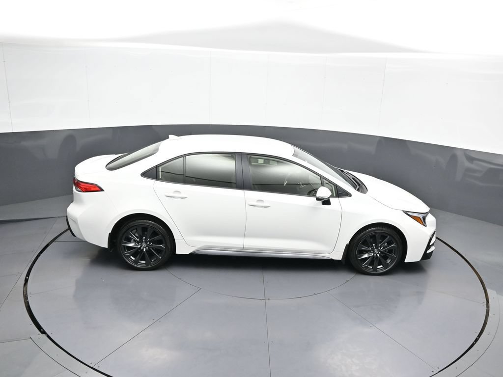 Certified 2026 Toyota Corolla SE FWD image 36